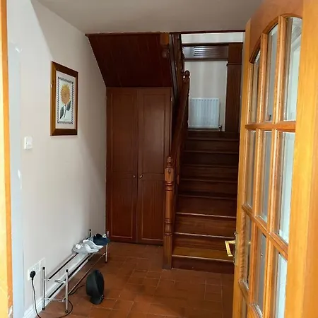 Apartment Impeccable 2-bed In